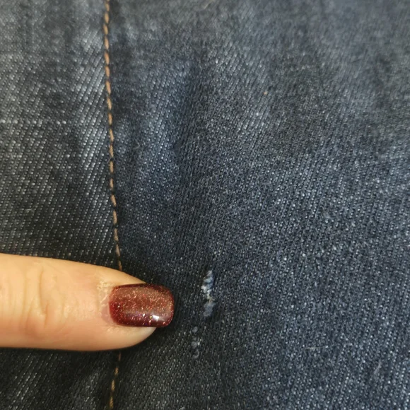 Nicole Miller Dark Denim Pleated and Cuffed Shorts - Picture 5 of 5